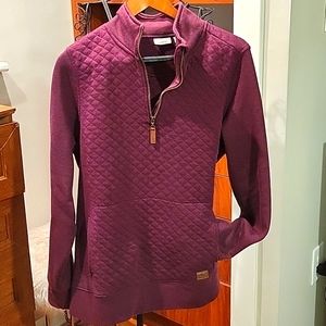 L.L. Bean sweater w/pouch pocket